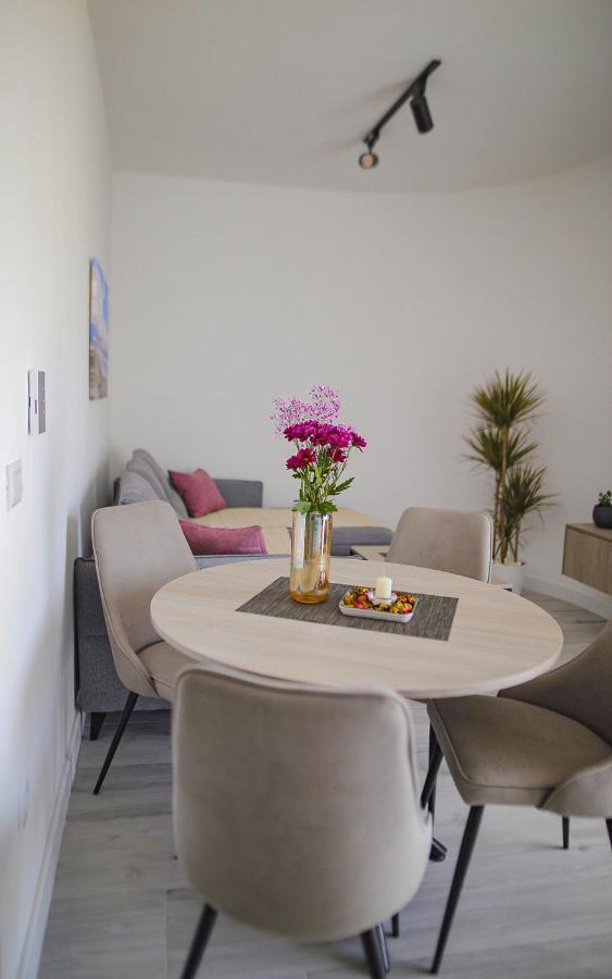 Allure Apartments Ούλτσιν Εξωτερικό φωτογραφία